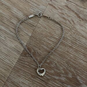 Gold Heart Pendant Bracelet